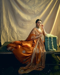 Hansika Motwani feet photo thumbnail