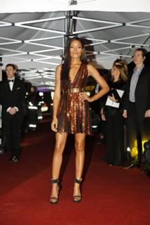 Naomie Harris feet photo thumbnail