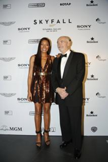 Naomie Harris feet photo thumbnail