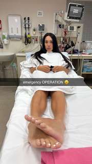 Scarlet Vas feet photo thumbnail