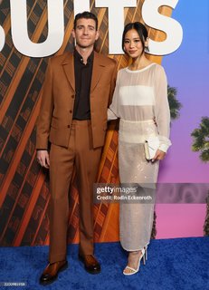 Jamie Chung feet photo thumbnail
