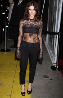 Ashley Greene feet photo thumbnail