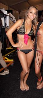 Jasmine Sanders feet photo thumbnail