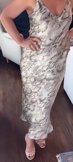 Rachael Harris feet photo 4