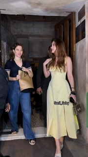 Tamannaah Bhatia feet photo thumbnail