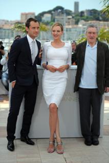 Uma Thurman feet photo thumbnail
