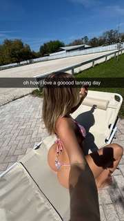 Corinna Kopf feet photo thumbnail