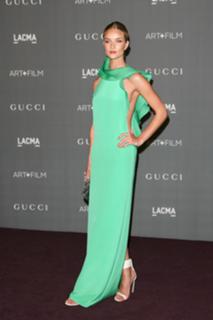 Rosie Huntington-Whiteley feet photo thumbnail