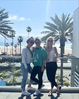 Holly Holm feet photo thumbnail