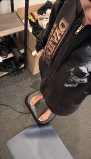 Tana Mongeau feet photo thumbnail