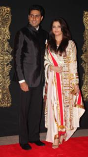 Aishwarya Rai Bachchan feet photo thumbnail