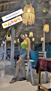 Poonam Yadav feet photo thumbnail