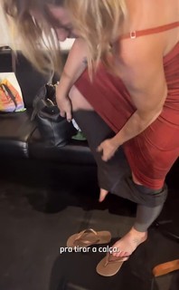 Paolla Oliveira feet photo thumbnail