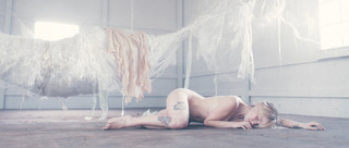 Hayley Williams feet photo 4