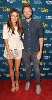 Nikki Reed feet photo thumbnail