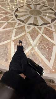 Pia Mia feet photo 5