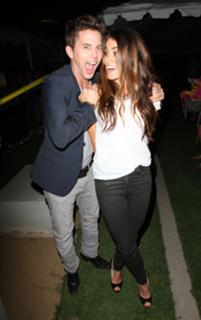 Nikki Reed feet photo thumbnail
