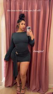 Queen Naija feet photo thumbnail