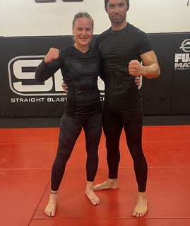Valentina Shevchenko feet photo thumbnail