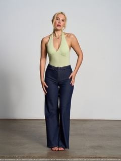 Millie Bobby Brown feet photo thumbnail