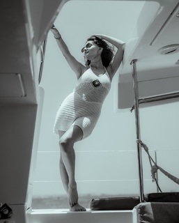 Anushka Sen feet photo thumbnail