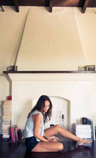 Ashley Madekwe feet photo thumbnail