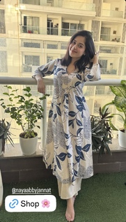 Jannat Zubair Rahmani feet photo thumbnail