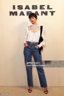 Taylor Hill feet photo thumbnail