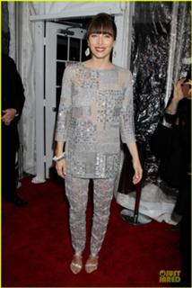 Jessica Biel feet photo thumbnail