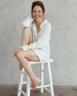 Autumn Reeser feet photo 2