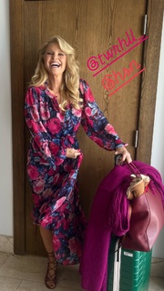 Christie Brinkley feet photo 4
