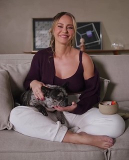 Paolla Oliveira feet photo thumbnail