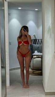 Corinna Kopf feet photo thumbnail
