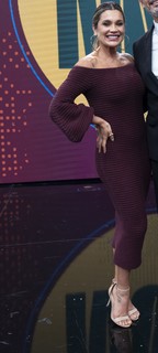 Flávia Alessandra feet photo thumbnail