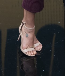 Flávia Alessandra feet photo thumbnail