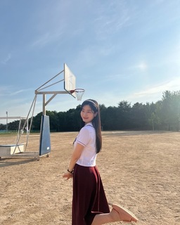 Da-Hyeon Kim feet photo 4