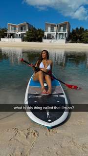 Queen Naija feet photo thumbnail