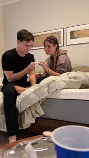 Lele Pons feet photo thumbnail