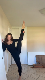 Rachel Pizzolato feet photo thumbnail
