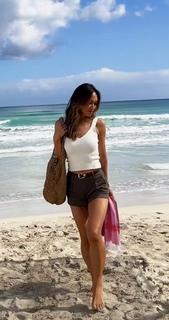 Myleene Klass feet photo 4