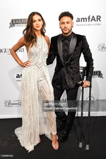 Bruna Marquezine feet photo thumbnail