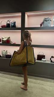 Corinna Kopf feet photo thumbnail