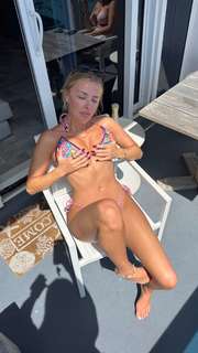 Corinna Kopf feet photo thumbnail