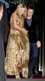 Kate Moss feet photo thumbnail
