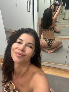 Micaela Schäfer feet photo thumbnail