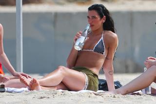 Dua Lipa feet photo thumbnail