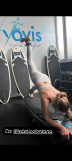 Federica Fontana feet photo thumbnail