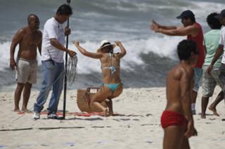 Flávia Alessandra feet photo thumbnail