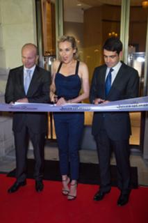 Diane Kruger feet photo thumbnail