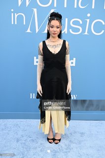 Bella Poarch feet photo 4